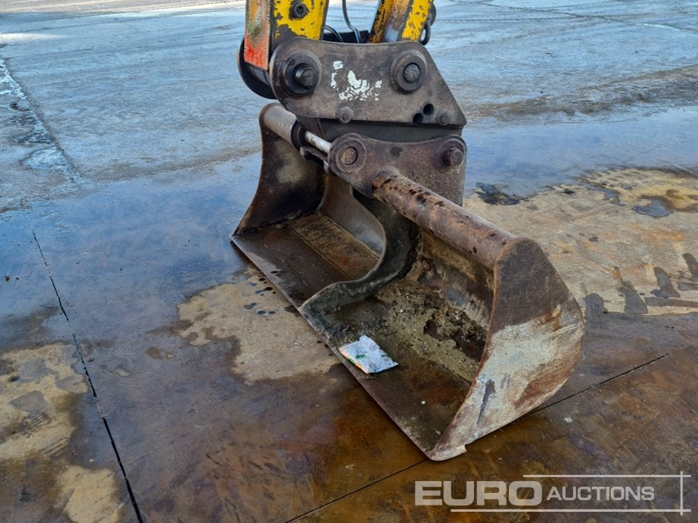 Pelle sur chenille JCB JS130: photos 26