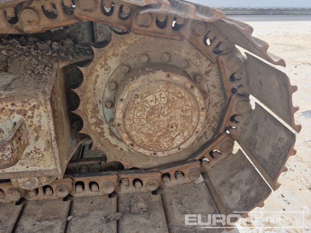 Pelle sur chenille JCB JS130: photos 10 Pelle sur chenille JCB JS130: photos 10