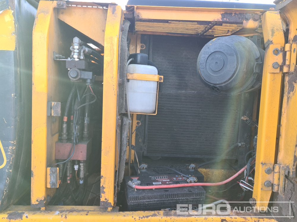 Pelle sur chenille JCB JS130: photos 31