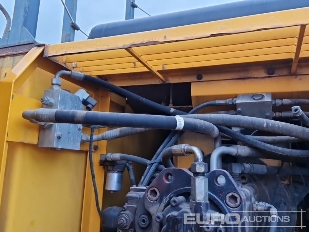 Pelle sur chenille JCB JS290: photos 43