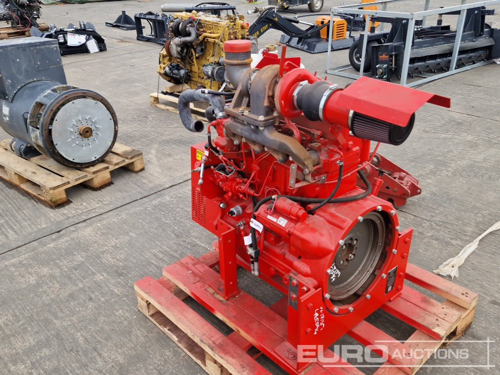 John Deere 4 Cylinder Engine - Moteur: photos 3 John Deere 4 Cylinder Engine - Moteur: photos 3