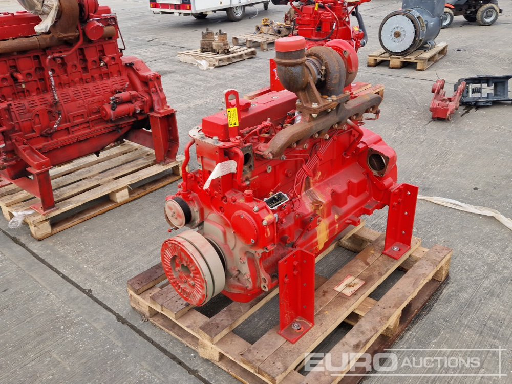 John Deere 6 Cylinder Engine - Moteur: photos 1 John Deere 6 Cylinder Engine - Moteur: photos 1