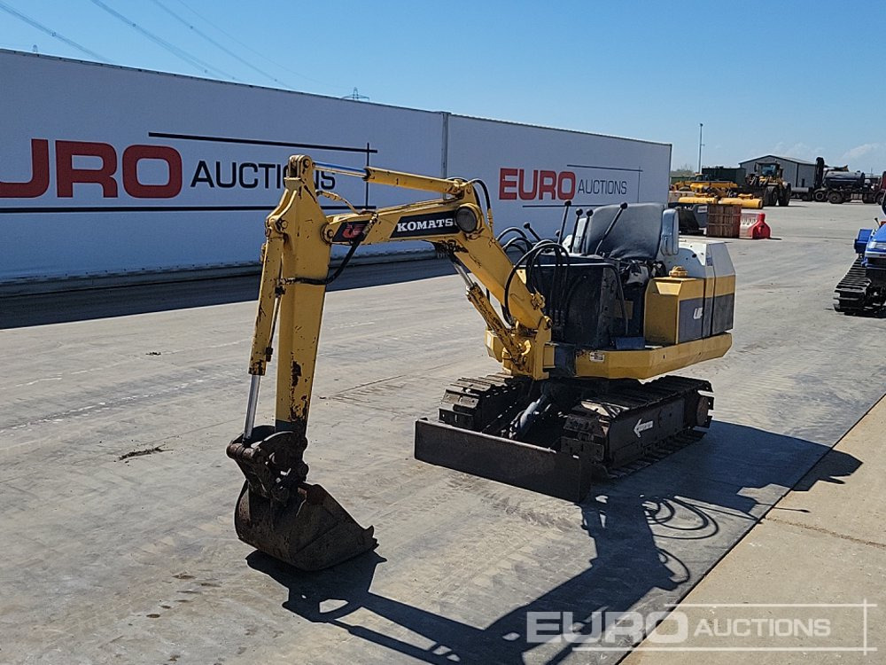 Komatsu PC05-5 - Mini pelle: photos 1 Komatsu PC05-5 - Mini pelle: photos 1