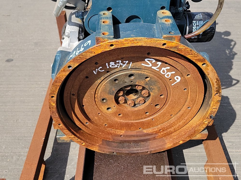 Moteur Kubota 4 Cylinder Engine: photos 12