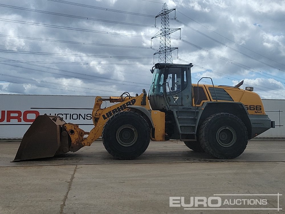 Liebherr L566 - Chargeuse sur pneus: photos 2 Liebherr L566 - Chargeuse sur pneus: photos 2