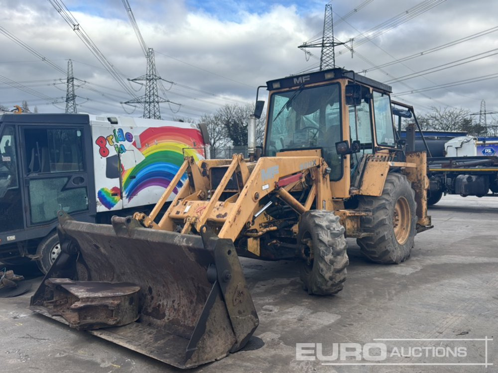 MF 50HX - Tractopelle: photos 1 MF 50HX - Tractopelle: photos 1