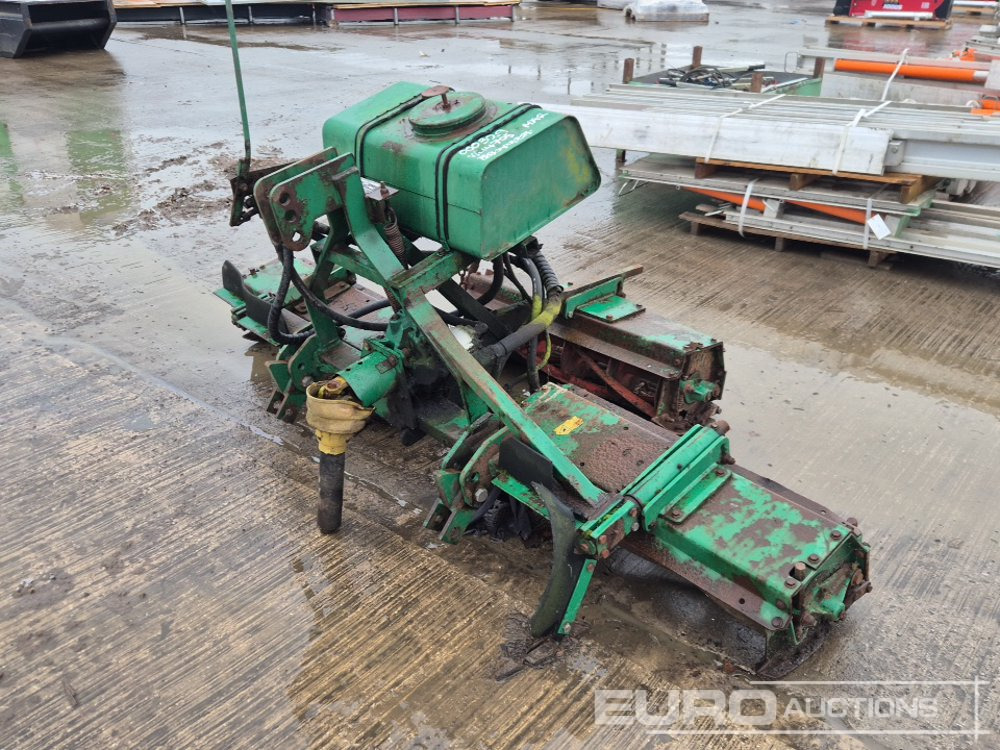 Ransomes PTO Driven 3 Gang Mower to suit 3 Point Linkage - Machine agricole: photos 1 Ransomes PTO Driven 3 Gang Mower to suit 3 Point Linkage - Machine agricole: photos 1