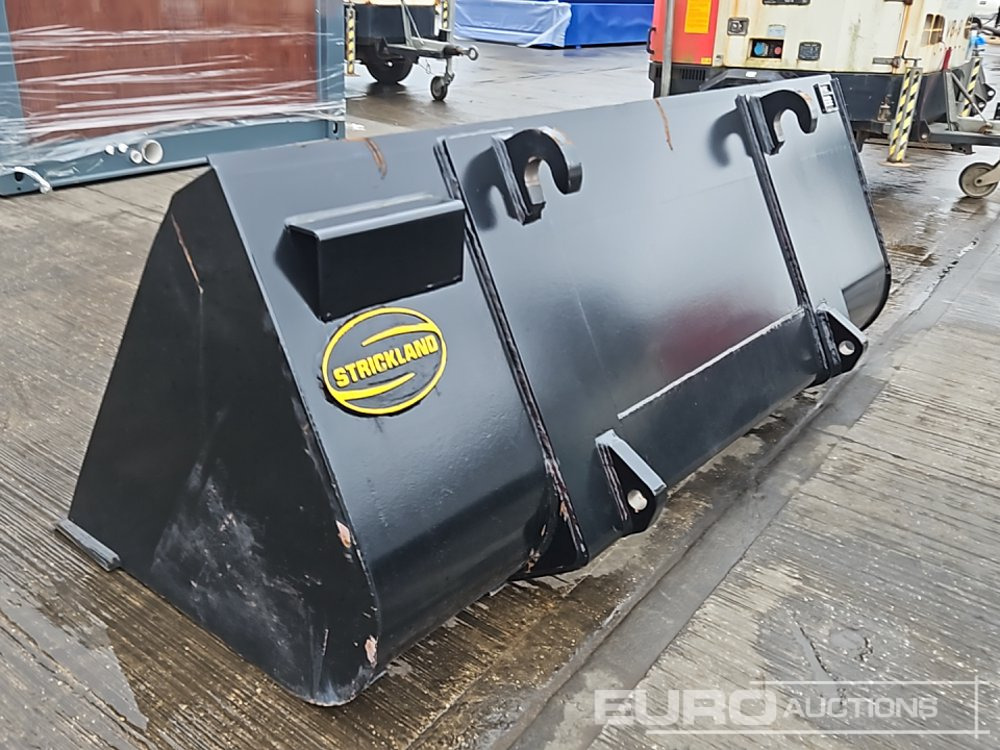 Unused Strickland 90" Loading Bucket to suit JCB Telehandler - Machine agricole: photos 3 Unused Strickland 90" Loading Bucket to suit JCB Telehandler - Machine agricole: photos 3