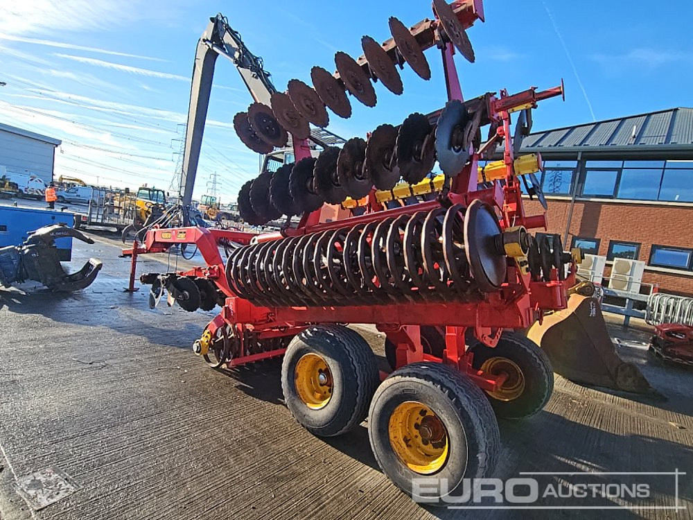 Vaderstad 650 - Machine agricole: photos 3 Vaderstad 650 - Machine agricole: photos 3