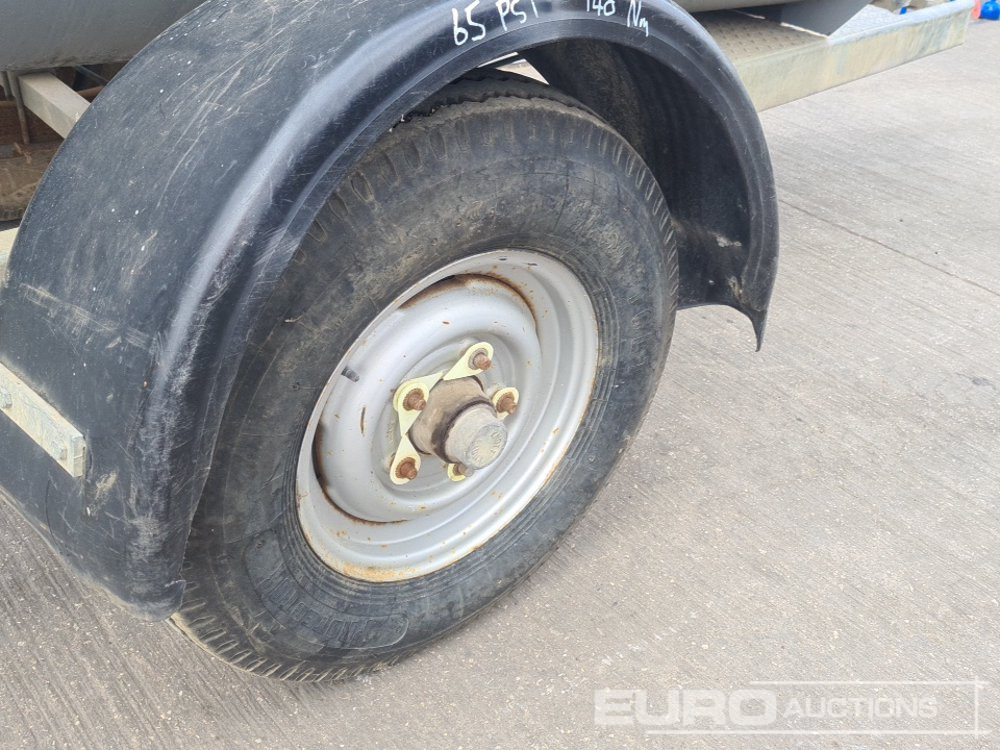Cuve de stockage Main 2000 Litre Single Axle Bunded Fuel Bowser, Electric Pump: photos 10