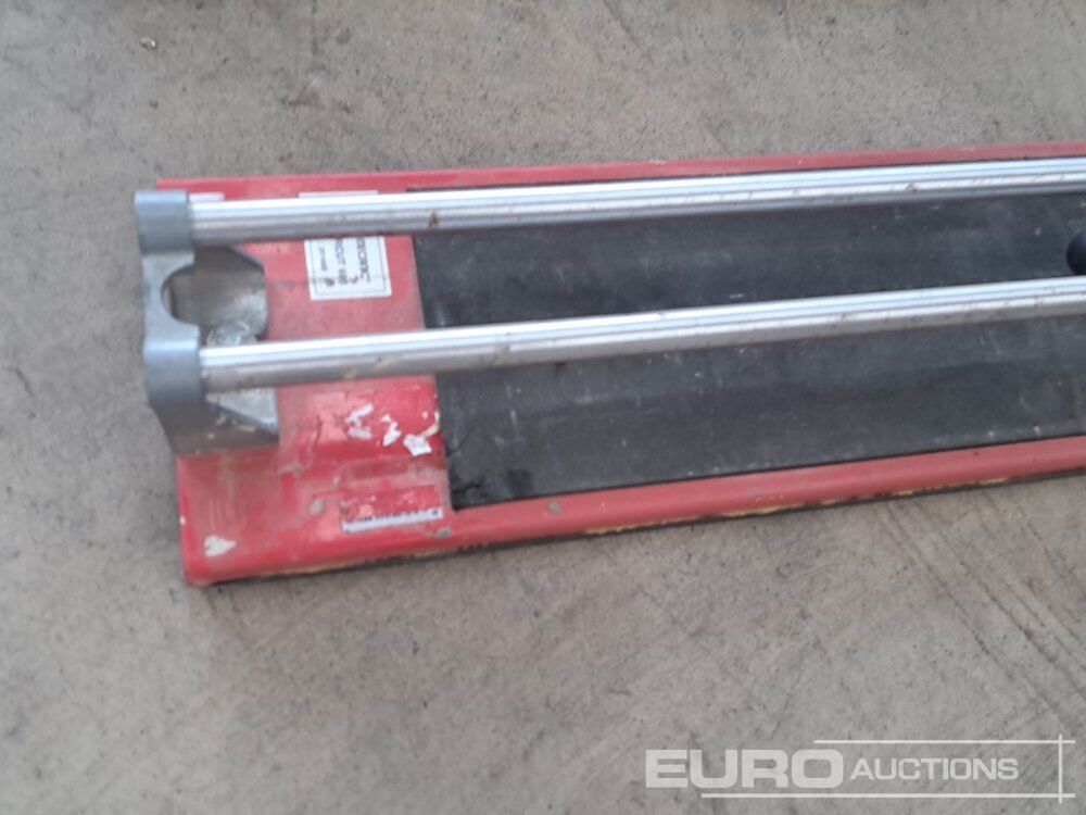 Manual Tile Cutter - Équipement de garage: photos 5 Manual Tile Cutter - Équipement de garage: photos 5