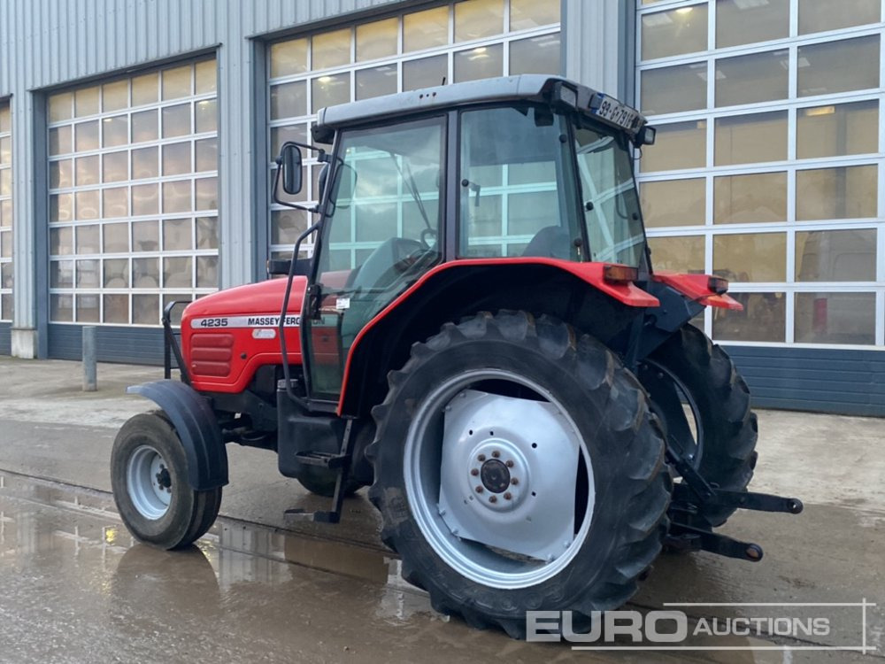 Massey Ferguson 4235 - Tracteur agricole: photos 3 Massey Ferguson 4235 - Tracteur agricole: photos 3
