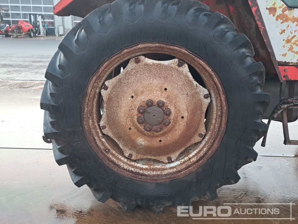 Tracteur agricole Massey Ferguson MF698: photos 11