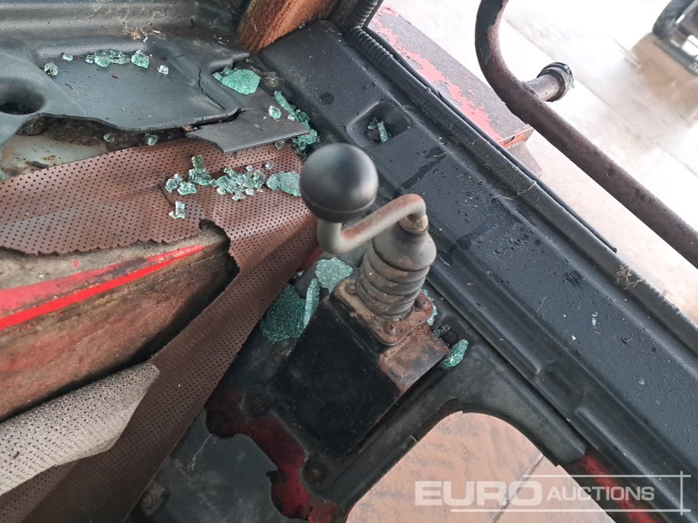 Tracteur agricole Massey Ferguson MF698: photos 34