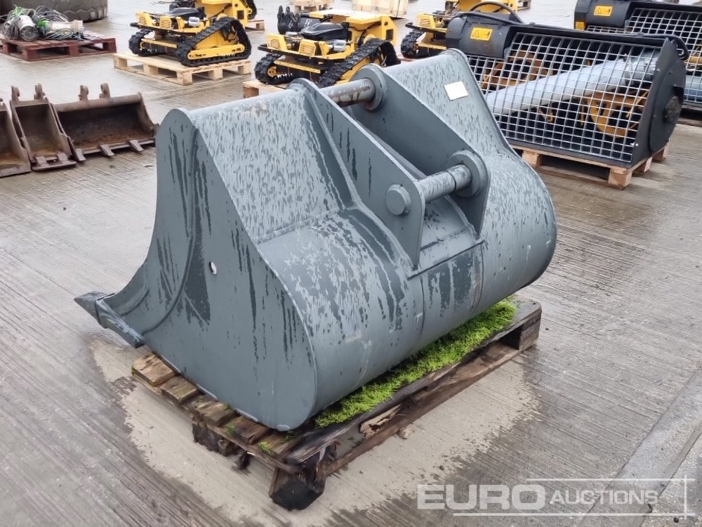 Miller R4 SCOOP7 GP - Godet: photos 3 Miller R4 SCOOP7 GP - Godet: photos 3