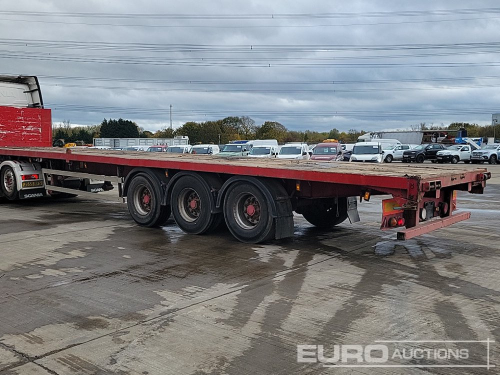 Montracon Tri Axle Flat Bed Trailer - Semi-remorque plateau: photos 3 Montracon Tri Axle Flat Bed Trailer - Semi-remorque plateau: photos 3