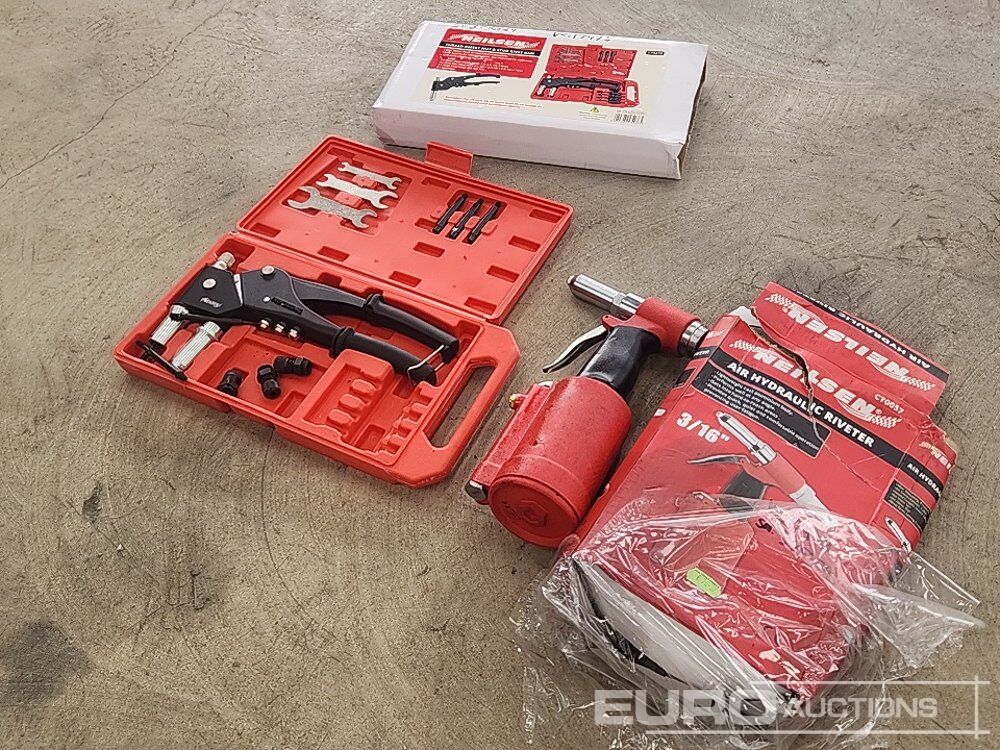 Neilsen Rivet Gun, Bits & Pneumatic Hydraulic Riveter - Équipement de garage: photos 4 Neilsen Rivet Gun, Bits & Pneumatic Hydraulic Riveter - Équipement de garage: photos 4