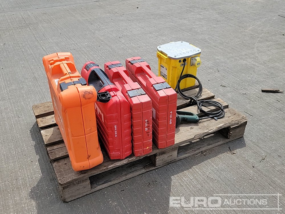 Matériel de chantier Paslode PPM35Ci Battery Nail Gun, Bosch 230Volt Heat Gun, Hilti Battery Drill (3 of), 110Volt Transformer: photos 7
