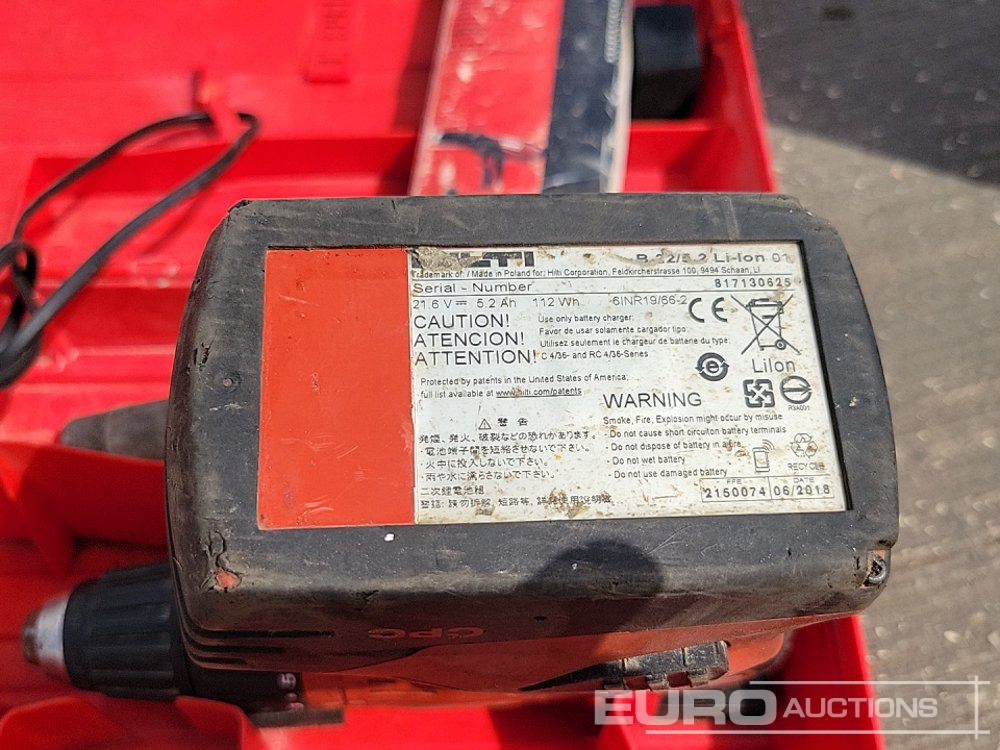 Matériel de chantier Paslode PPM35Ci Battery Nail Gun, Bosch 230Volt Heat Gun, Hilti Battery Drill (3 of), 110Volt Transformer: photos 32