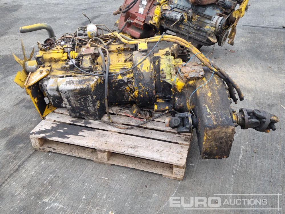 Perkins 6 Cylinder Engine, Gearbox - Moteur: photos 2 Perkins 6 Cylinder Engine, Gearbox - Moteur: photos 2