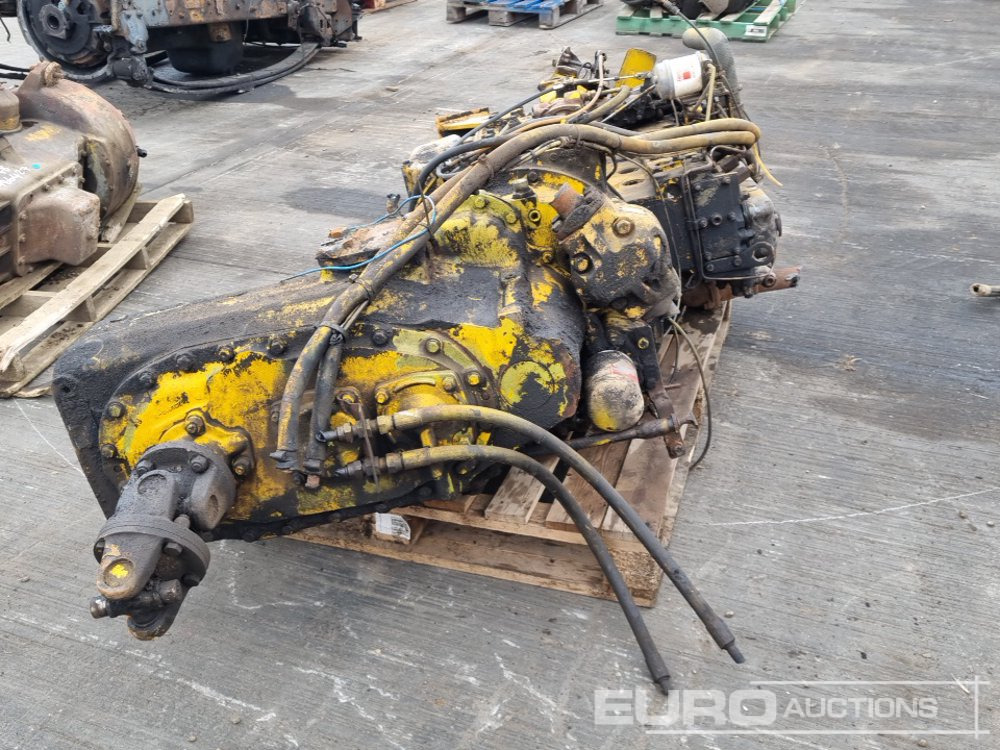 Perkins 6 Cylinder Engine, Gearbox - Moteur: photos 4 Perkins 6 Cylinder Engine, Gearbox - Moteur: photos 4