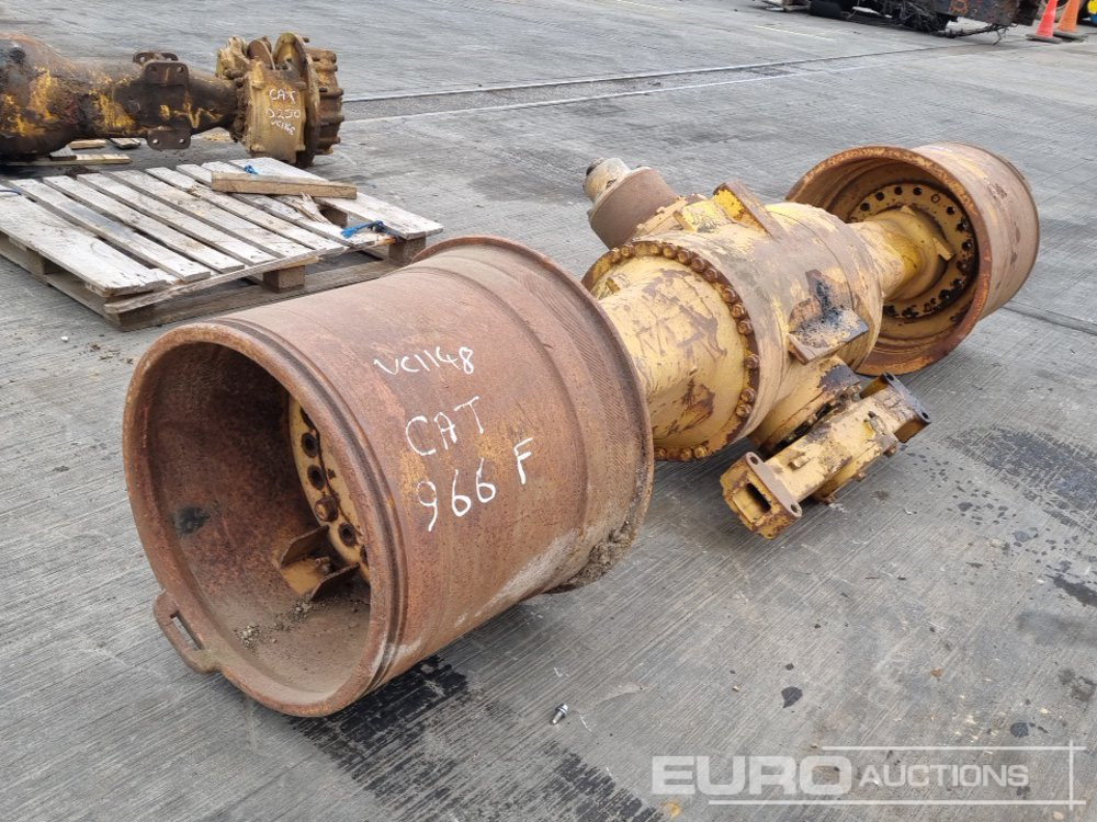 Axle to suit CAT 966F - Pièces de rechange: photos 3 Axle to suit CAT 966F - Pièces de rechange: photos 3