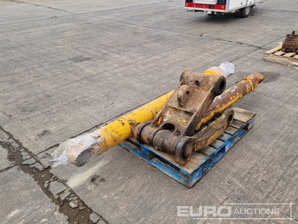 Ram to suit Excavator (2 of), Bucket Link - Pièces de rechange: photos 5 Ram to suit Excavator (2 of), Bucket Link - Pièces de rechange: photos 5
