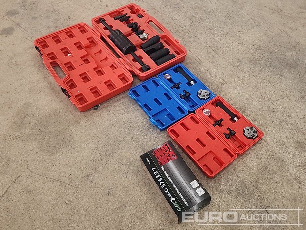 Professional Brake Line Double Flaring Tool (2 of) & 14Pc Injector Extracting Kit - Équipement de garage: photos 3 Professional Brake Line Double Flaring Tool (2 of) & 14Pc Injector Extracting Kit - Équipement de garage: photos 3