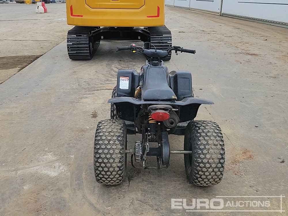 Quadzilla R100 - Quadricycle: photos 4 Quadzilla R100 - Quadricycle: photos 4