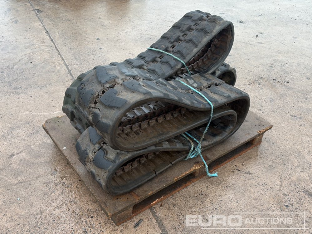 Rubber Tracks to suit Mini Excavator (2 of) - Chenille pour Engins de chantier: photos 1 Rubber Tracks to suit Mini Excavator (2 of) - Chenille pour Engins de chantier: photos 1
