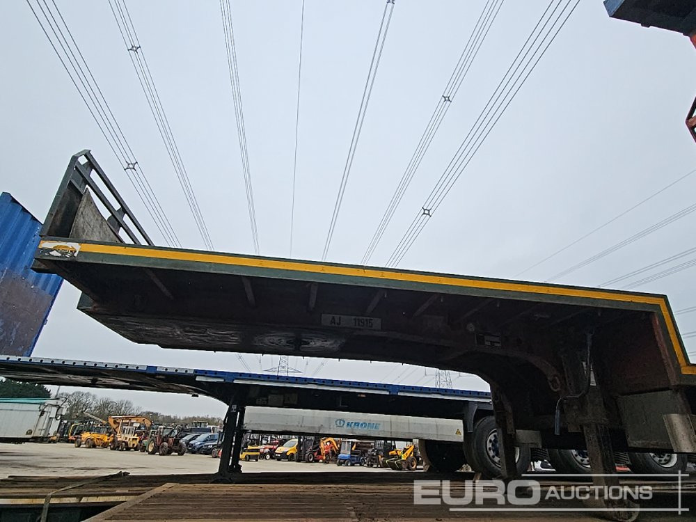 SDC Tri Axle Step Frame Flat Bed Trailer - Semi-remorque plateau: photos 2 SDC Tri Axle Step Frame Flat Bed Trailer - Semi-remorque plateau: photos 2