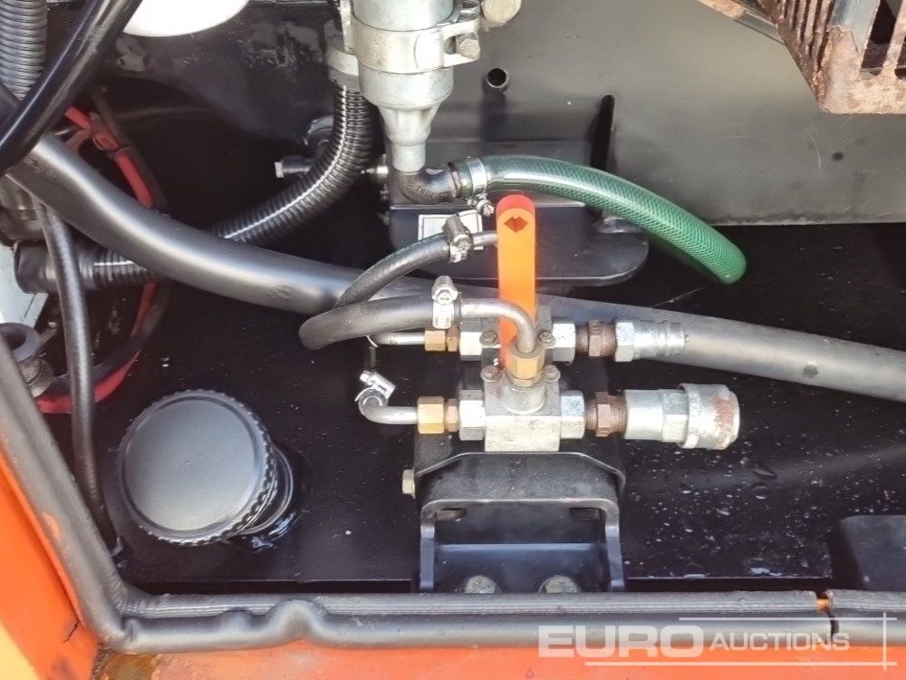 Groupe électrogène SDMO R110: photos 18