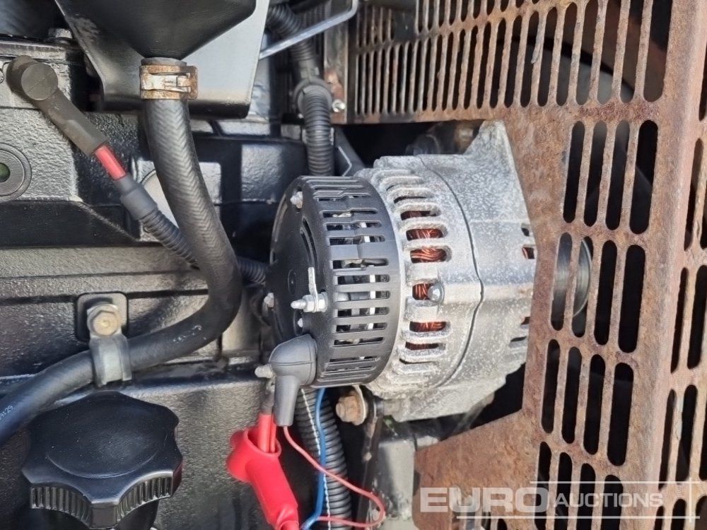 Groupe électrogène SDMO R110: photos 17