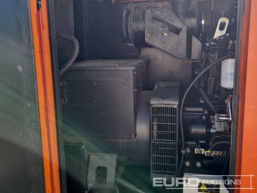 Groupe électrogène SDMO R110: photos 10 Groupe électrogène SDMO R110: photos 10