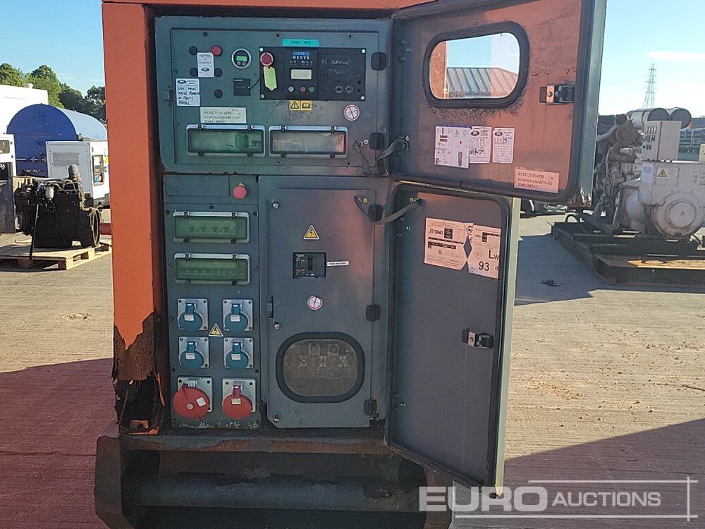 Groupe électrogène SDMO R110: photos 9