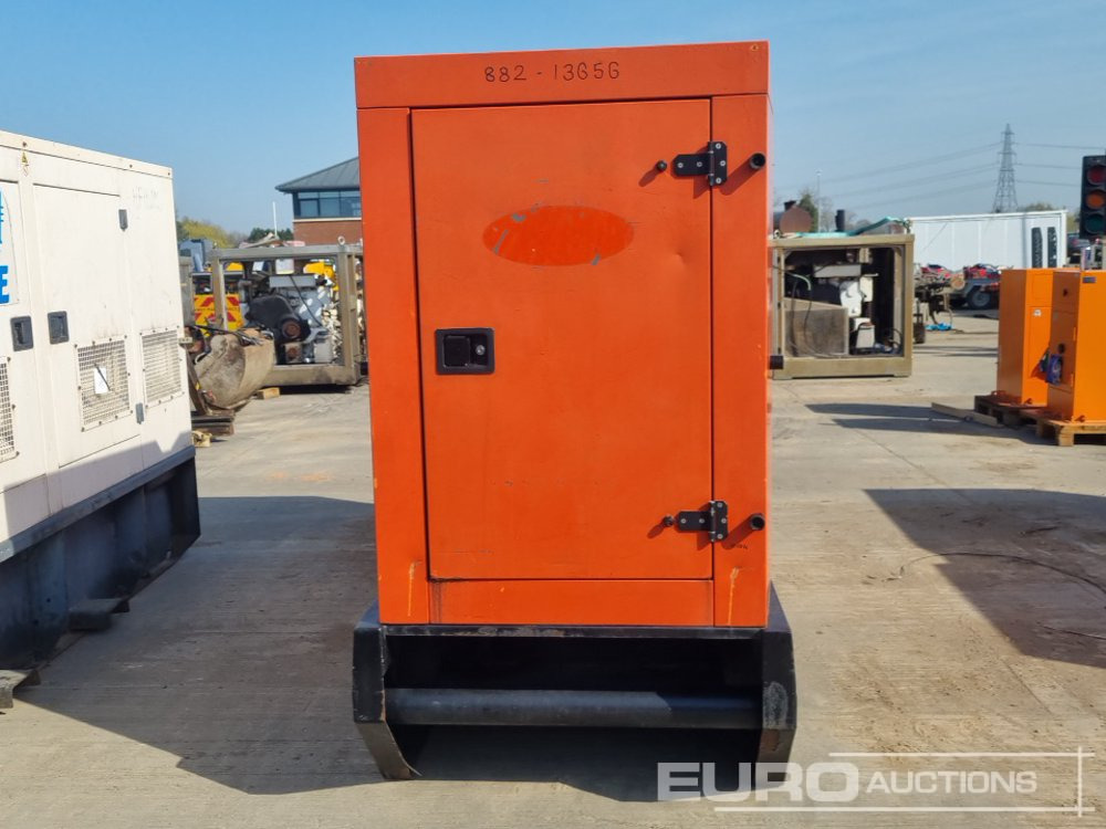 SDMO R110 - Groupe électrogène: photos 4 SDMO R110 - Groupe électrogène: photos 4