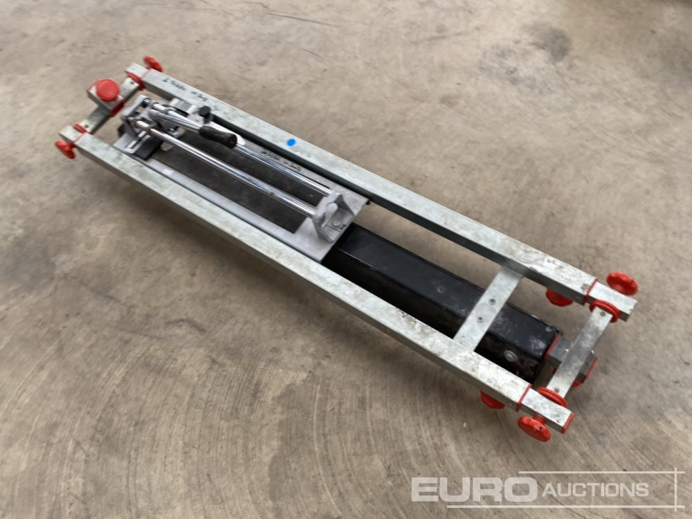 SIP Universal Tool Stand - Équipement de garage: photos 4 SIP Universal Tool Stand - Équipement de garage: photos 4