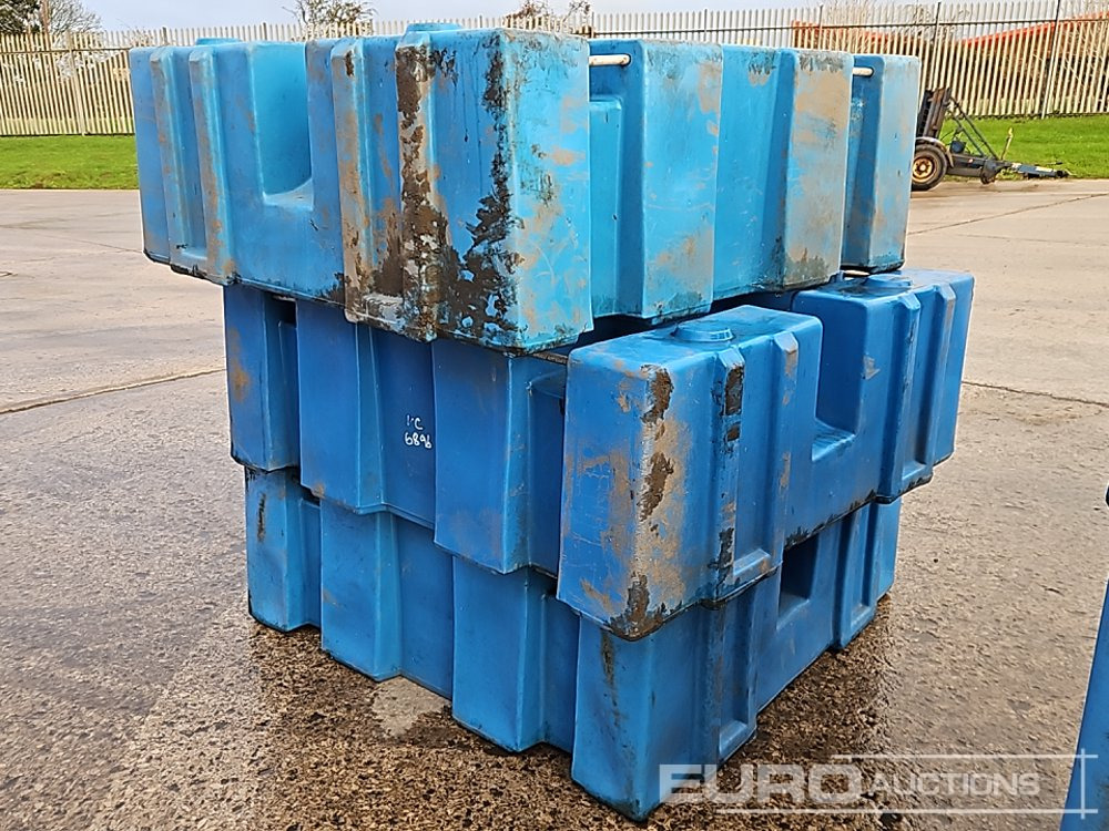 Septic Tank (3 of) - Cuve de stockage: photos 3 Septic Tank (3 of) - Cuve de stockage: photos 3