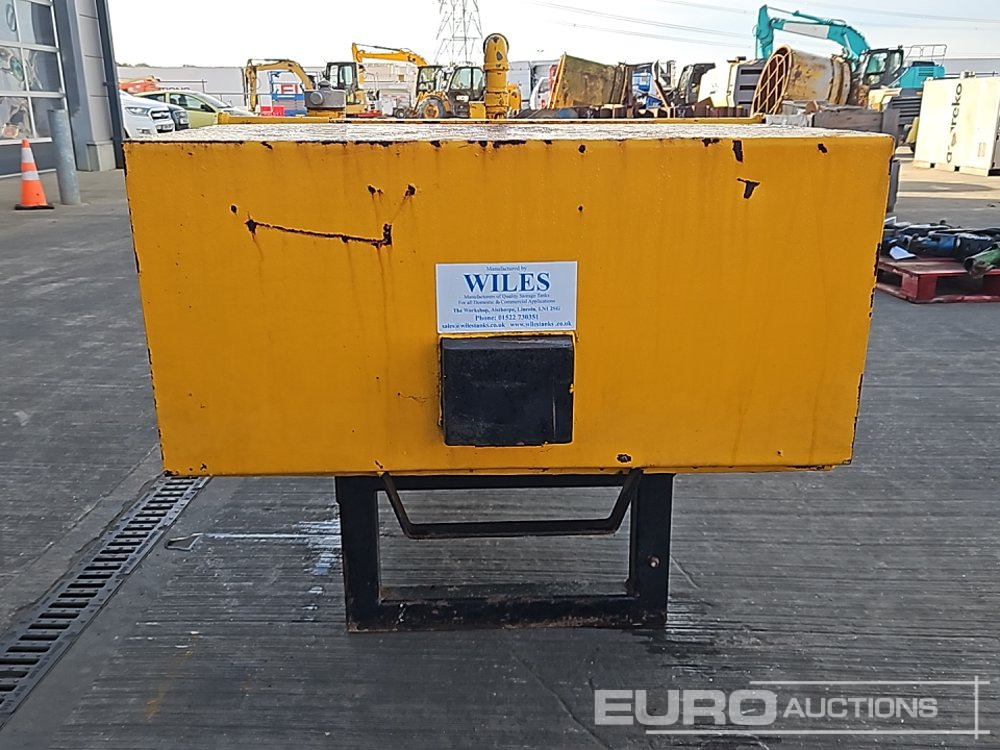 Cuve de stockage Static Fuel Bowser, Electric Pump: photos 6