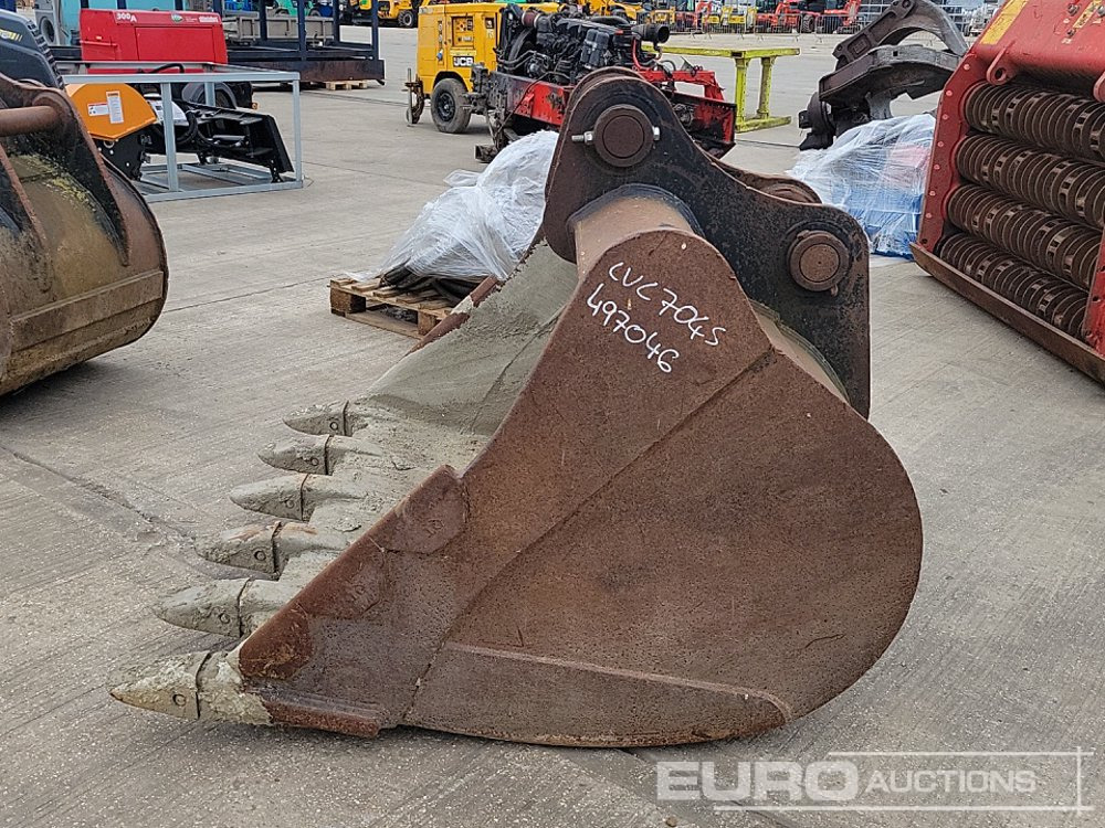 Strickland 60" Digging Bucket 80mm Pin to suit 20 Ton Excavator - Godet: photos 2 Strickland 60" Digging Bucket 80mm Pin to suit 20 Ton Excavator - Godet: photos 2