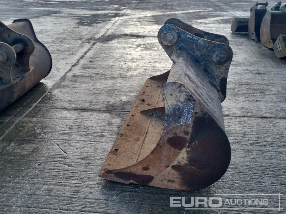 Strickland 84" Ditching Bucket 80mm Pin to suit 20 Ton Excavator - Godet: photos 2 Strickland 84" Ditching Bucket 80mm Pin to suit 20 Ton Excavator - Godet: photos 2