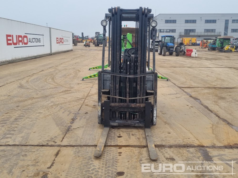 Chariot élévateur TCM FHD18T3: photos 8