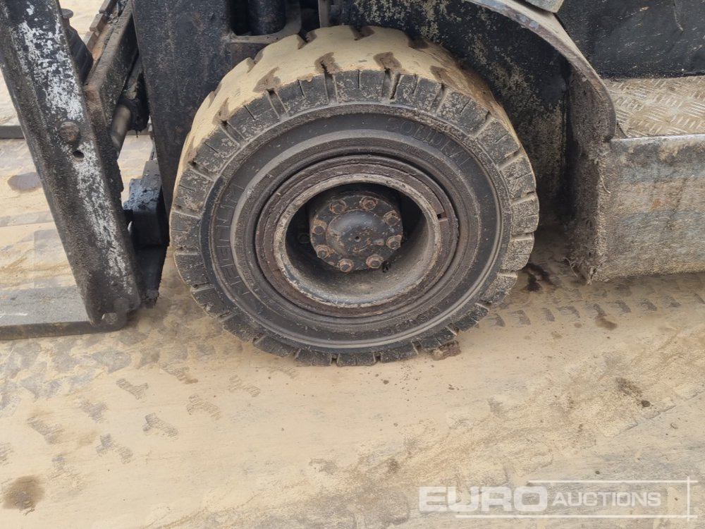 Chariot élévateur TCM FHD18T3: photos 9