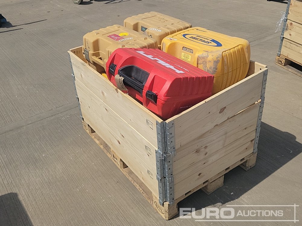Topcon Pipe Laser (2 of), Spectra LL300S Laser Level (8 of), Hili PR 2-HS Laser Level - Matériel de chantier: photos 5 Topcon Pipe Laser (2 of), Spectra LL300S Laser Level (8 of), Hili PR 2-HS Laser Level - Matériel de chantier: photos 5