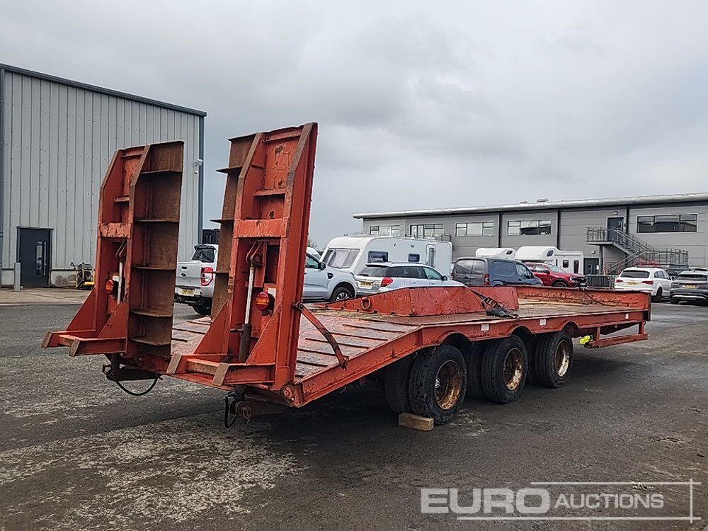 Tri Axle Low Loader Trailer, Ramps, Cheeese Wedge, Hydraulic Ramps - Remorque agricole: photos 5 Tri Axle Low Loader Trailer, Ramps, Cheeese Wedge, Hydraulic Ramps - Remorque agricole: photos 5