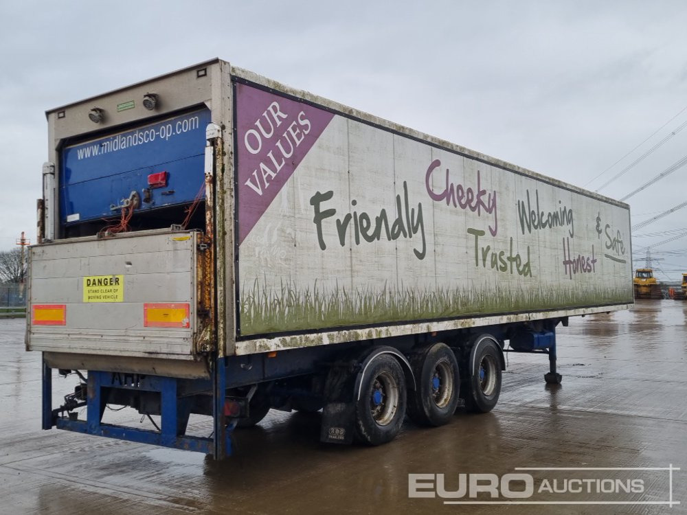 Tri Axle Refrigerated Box Trailer, Tail Lift - Semi-remorque frigorifique: photos 5 Tri Axle Refrigerated Box Trailer, Tail Lift - Semi-remorque frigorifique: photos 5