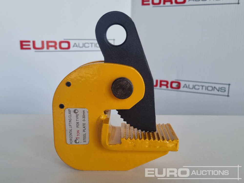 Unused 1 Ton PDB Horizontal Plate Lifting Clamp - Matériel de chantier: photos 1 Unused 1 Ton PDB Horizontal Plate Lifting Clamp - Matériel de chantier: photos 1