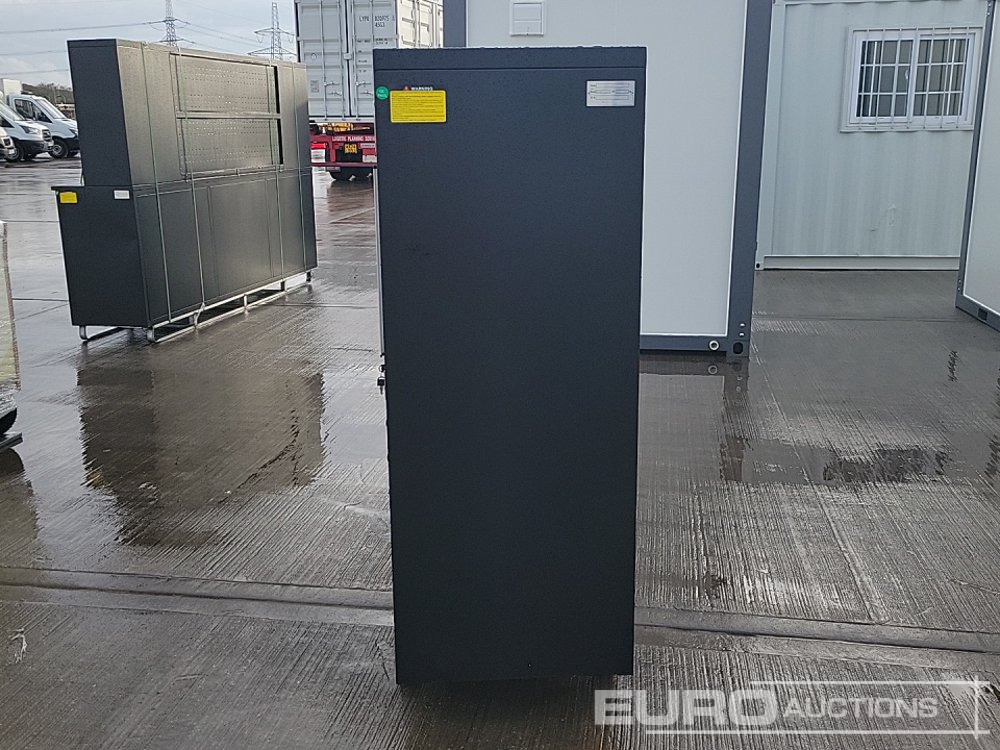 Unused 2025 7' Work Bench, 35 Drawers, 1 Cabinets - Matériel de chantier: photos 3 Unused 2025 7' Work Bench, 35 Drawers, 1 Cabinets - Matériel de chantier: photos 3