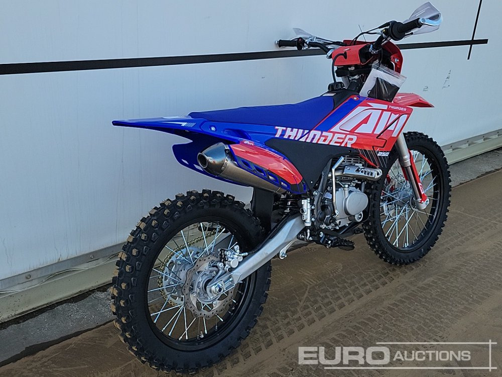 Unused 2025 Apollo Thunder - Motocyclette: photos 4 Unused 2025 Apollo Thunder - Motocyclette: photos 4