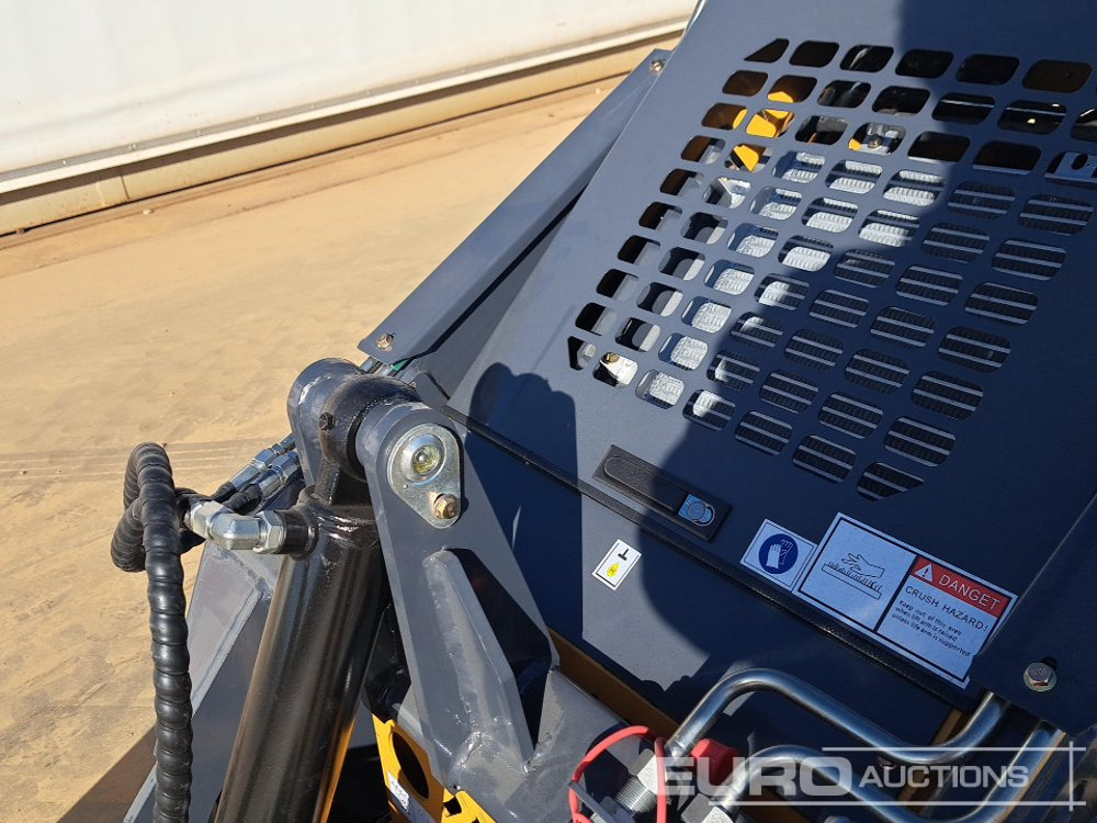 Mini chargeuse Unused 2025 Infront YF380: photos 19